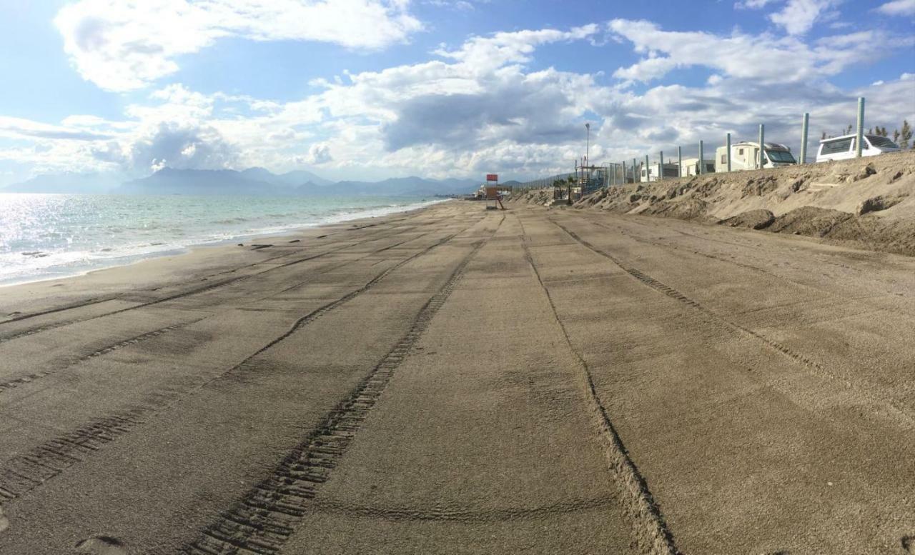 Camping Lido Di Salerno Pontecagnano Exteriör bild